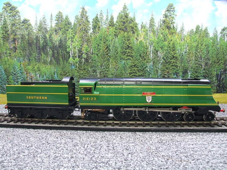 Ace Trains O Gauge E9 Bulleid Pacific SR "Blackmore Vale" RN 21C123 Electric 2/3 Rail Bxd image 16