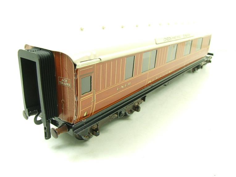 Ace Trains O Gauge C6 LNER Teak Style Articulated Sleepers Sleeping Coaches x2 Set Boxed image 14