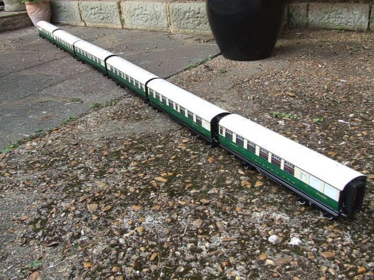 Ace Trains O Gauge C4 LNER Green & Cream Articulated Tourist Stock x6 Coaches Set Boxed Lit Interiors image 16