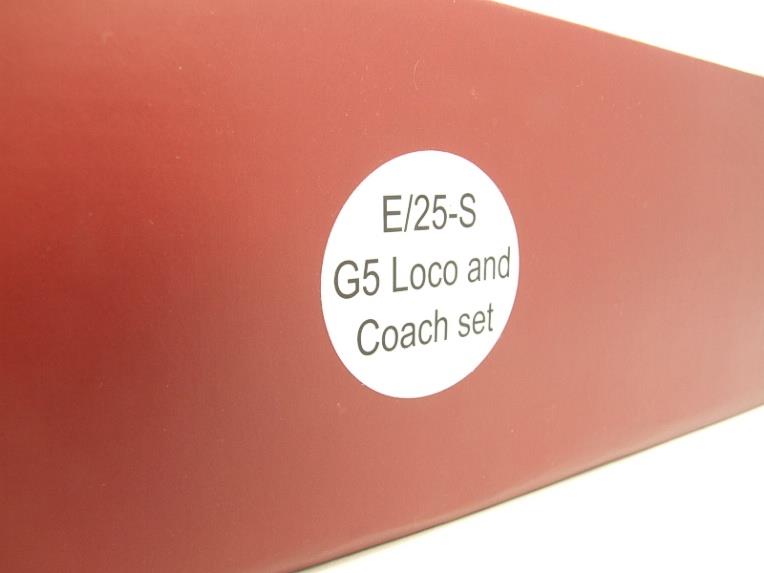 Ace Trains O Gauge E25/S-B2 LNER Black G5 Tank Loco R/N 67260 & Coaches Set Elec 2/3 Rail Boxed image 18