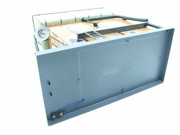 Ace Trains O Gauge AC/2-2 Tnplate Water Tower With Working Light Boxed image 18
