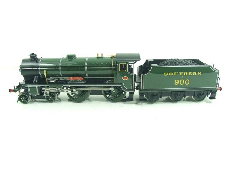 Ace Trains O Gauge E10/A1 Schools Class SR Loco & Tender "Whitgift" R/N 916, Electric 2/3 Rail Boxed image 15