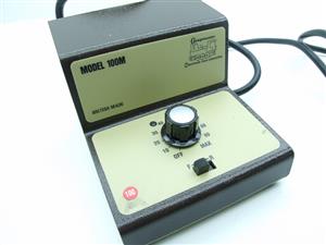 Gaugemaster GMC 100M Single Track Cased Controller for O Scale Boxed image 6