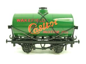 Ace Trains O Gauge G1 Four Wheel "Wakefield Castrol Motor Oil" Fuel Tanker image 1