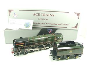 Ace Trains O Gauge E/27D BR Green Britannia Class "William Shakespeare" FOB Golden Arrow Edition" R/N 70004 Bxd image 3