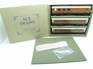Ace Trains O Gauge C4 LNER "The Flying Scotsman" x3 Corridor Coaches Set A Boxed image 1