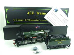 Ace Trains O Gauge E10/A1 Schools Class SR Loco & Tender "Whitgift" R/N 916, Electric 2/3 Rail Boxed image 3