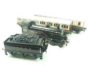Ace Trains O Gauge E/3S L&NWR Loco & x2 Passenger Coaches Train Set 3 Rail Boxed image 3